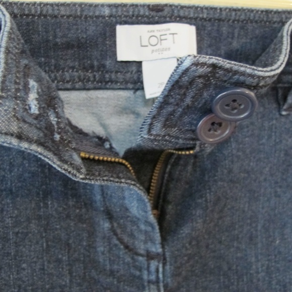 Ann Taylor LOFT Denim Skirt NWOT - Picture 3 of 5
